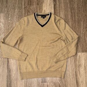 V neck sweater